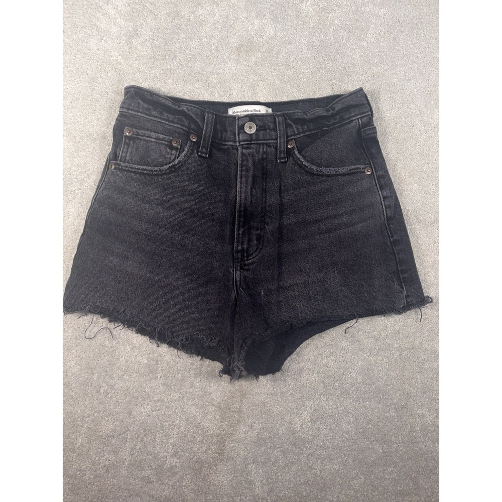 abercrombie relaxed 90s cutoff shorts black 26/2